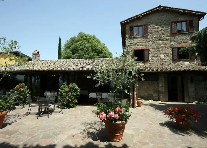 Villa con piscina: La Locanda Della Chiocciola